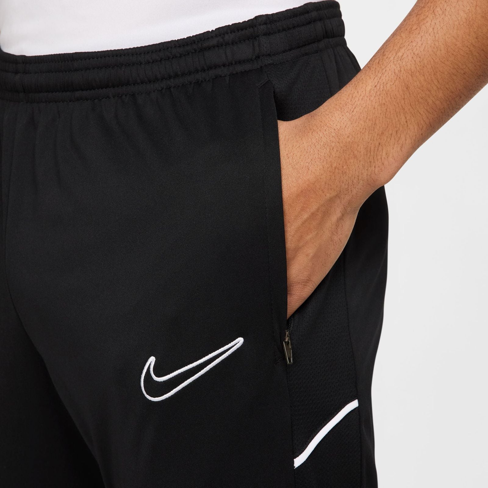 10002-nike-academy-men-s-dri-fit-soccer-pants-4.jpg Nike Academy Men's Dri-FIT Soccer Pants