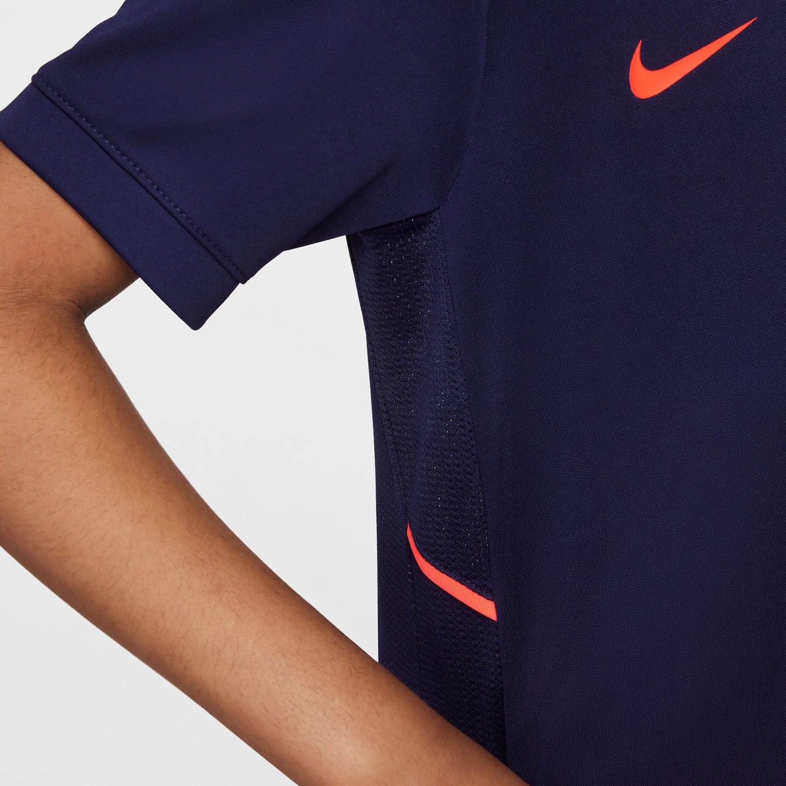 10798-nike-erling-haaland-academy-kids-dri-fit-short-sleeve-soccer-top-5.jpg Nike Erling Haaland Academy Kids Dri-FIT Short-Sleeve Soccer Top