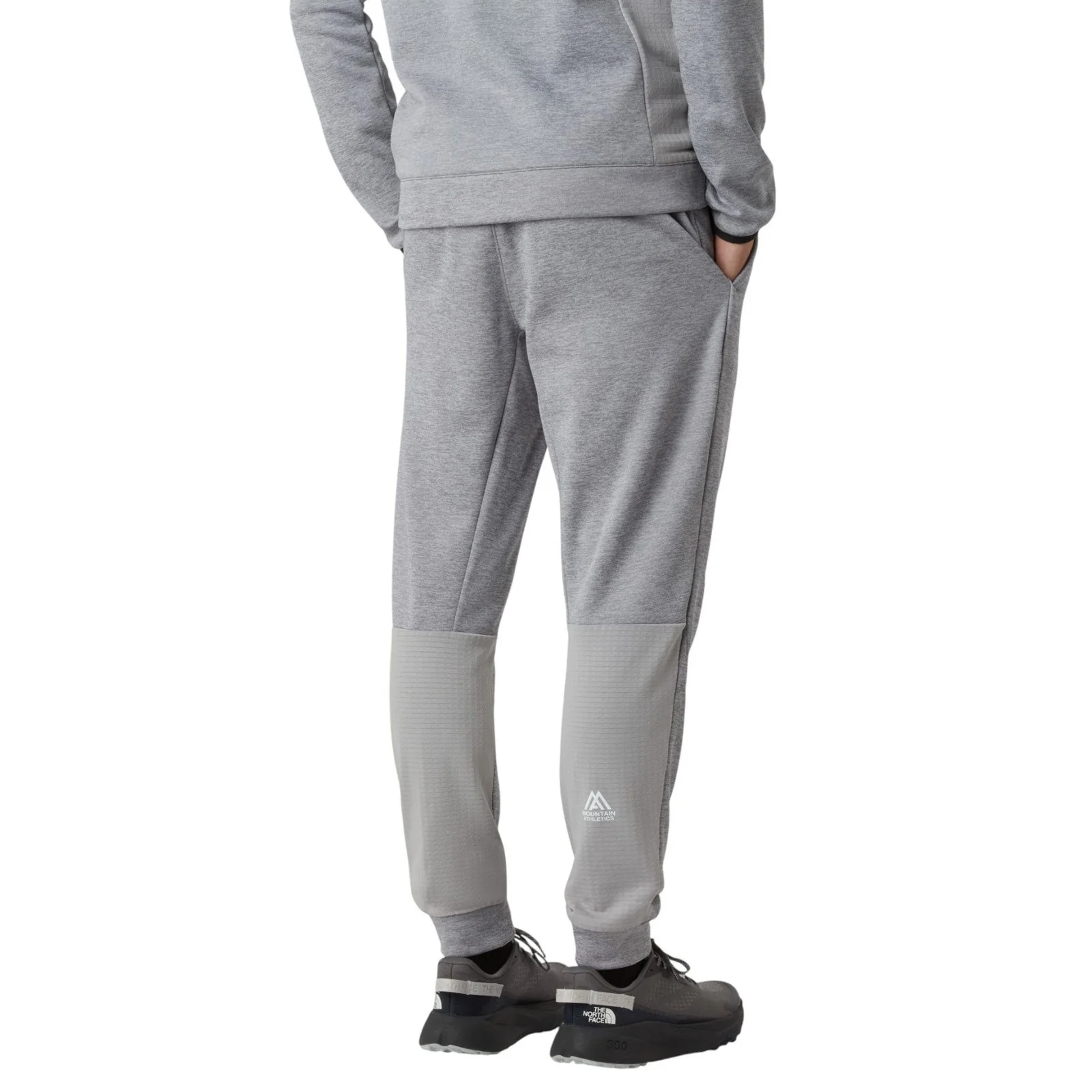 The North Face MOUNTAIN ATHLETICS Mens Fleece Joggers