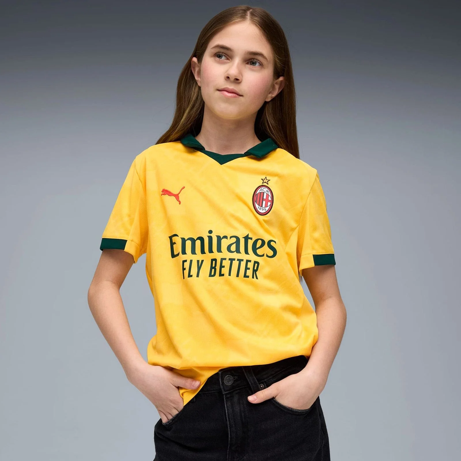 117-puma-ac-milan-football-2025-26-kids-regular-fit-third-jersey-3.webp Puma AC Milan Football 2025/26 Kids Regular-Fit Third Jersey