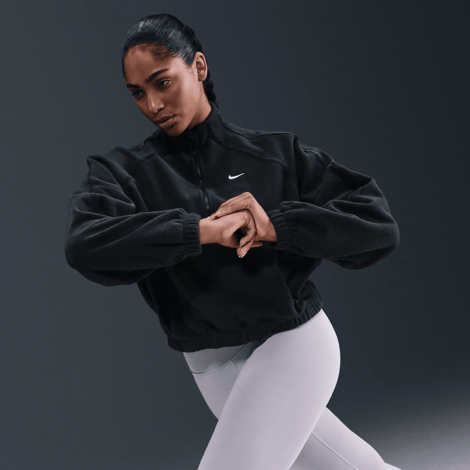 12074-nike-one-womens-therma-fit-half-zip-top-5.webp Nike One Womens Therma-FIT Half-Zip Top