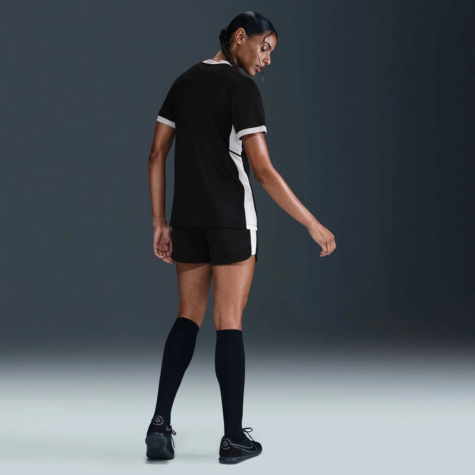 12453-nike-academy-womens-dri-fit-soccer-short-sleeve-top-6.webp Nike Academy Womens Dri-FIT Soccer Short-Sleeve Top
