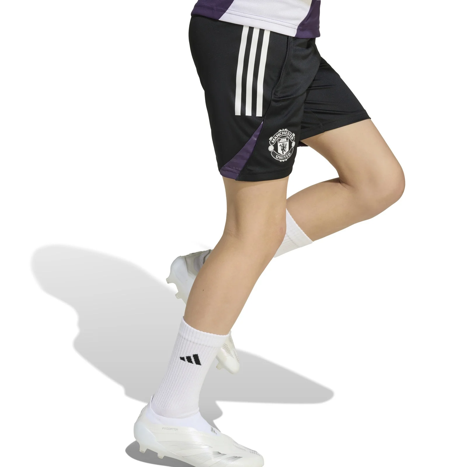 1410-adidas-manchester-united-football-2025-26-kids-short-3.webp adidas Manchester United Football 2025/26 Kids Short