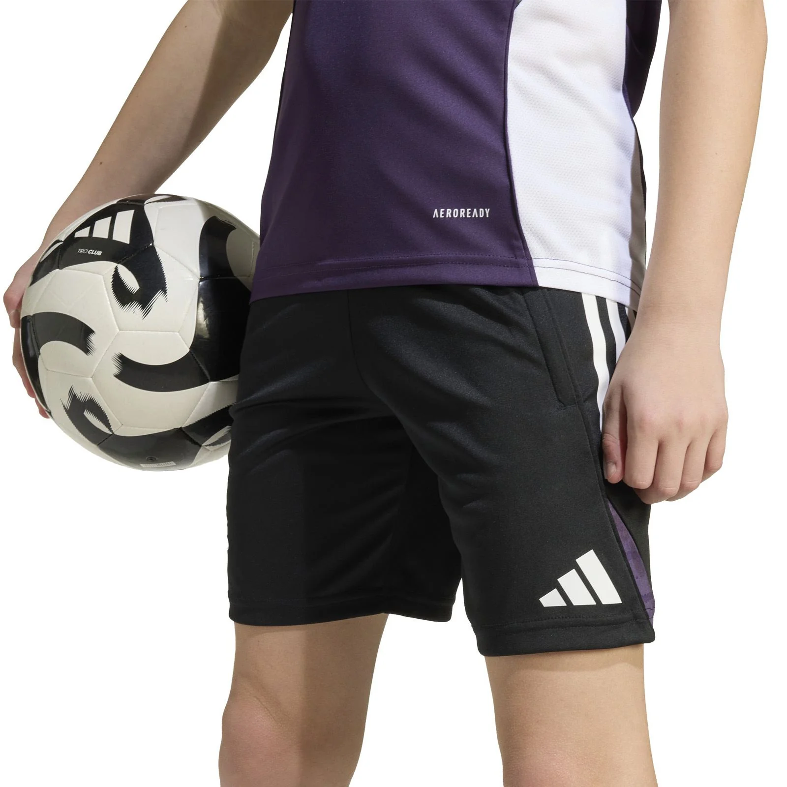 1410-adidas-manchester-united-football-2025-26-kids-short-4.webp adidas Manchester United Football 2025/26 Kids Short