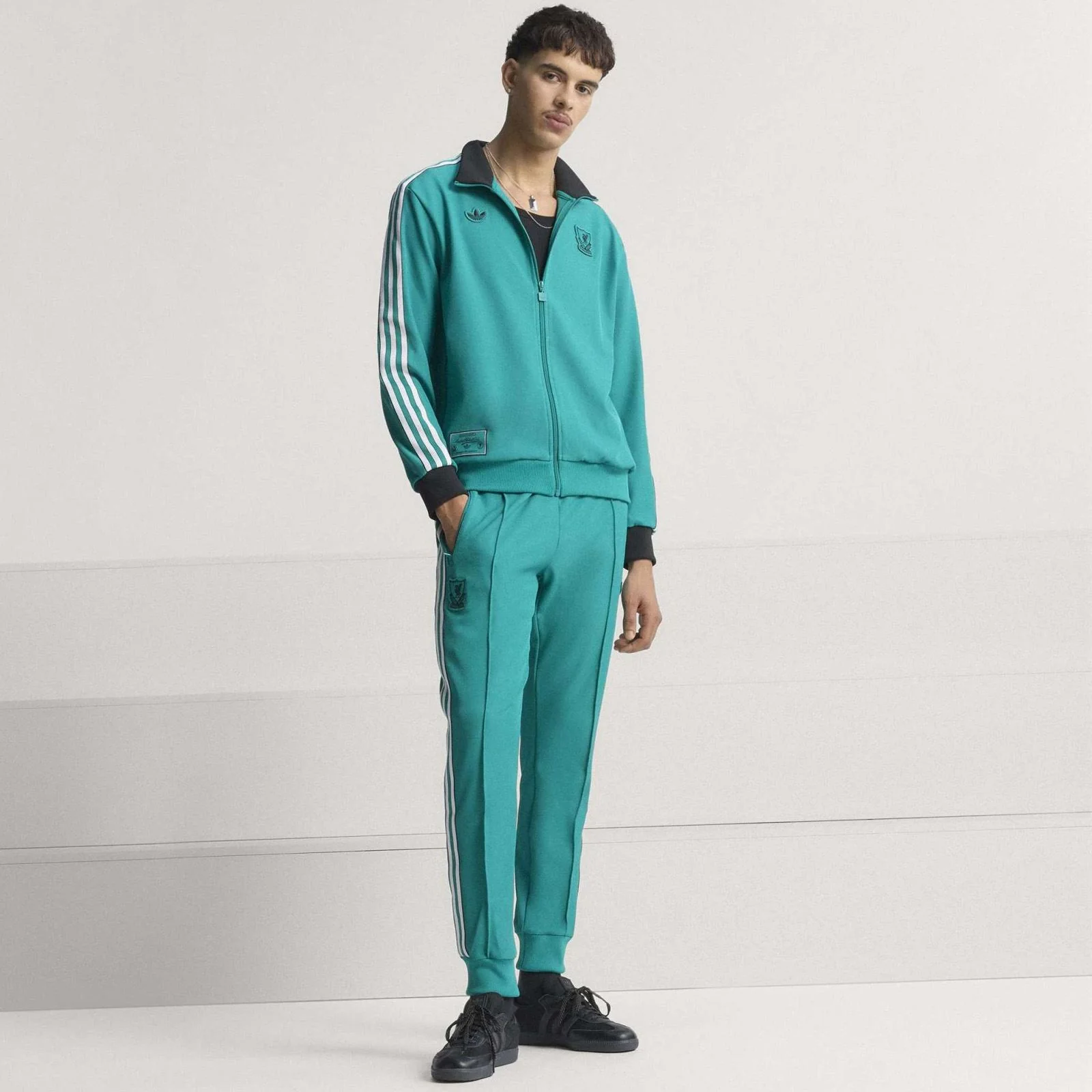 1447-adidas-liverpool-football-2025-26-adults-full-zip-track-top-13.webp adidas Liverpool Football 2025/26 Adults Full-Zip Track Top