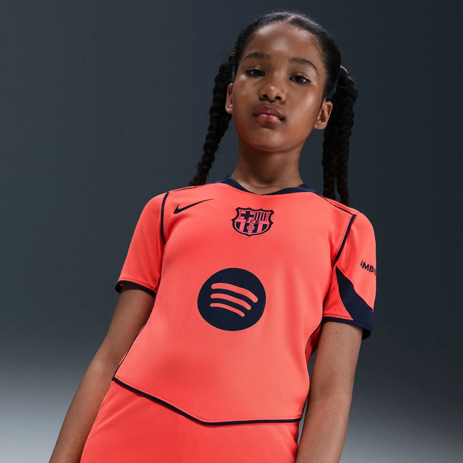 14702-nike-fc-barcelona-2025-26-stadium-third-big-kids-dri-fit-total-90-soccer-replica-jersey-4.webp Nike FC Barcelona 2025/26 Stadium Third Big Kids Dri-FIT Total 90 Soccer Replica Jersey