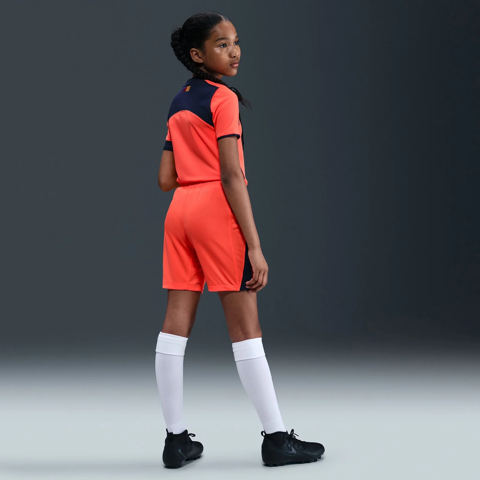 14796-nike-fc-barcelona-2025-26-stadium-third-big-kids-dri-fit-total-90-soccer-replica-shorts-8.webp Nike FC Barcelona 2025/26 Stadium Third Big Kids Dri-FIT Total 90 Soccer Replica Shorts