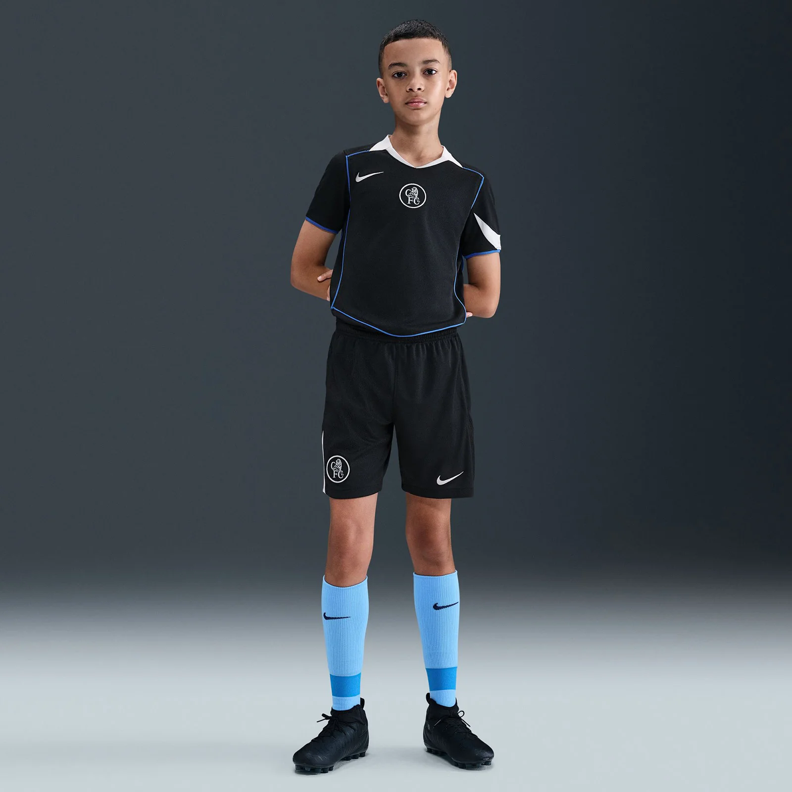 16936-nike-chelsea-fc-2025-26-stadium-third-kids-dri-fit-total-90-soccer-replica-shorts-6.webp Nike Chelsea FC 2025/26 Stadium Third Kids Dri-FIT Total 90 Soccer Replica Shorts