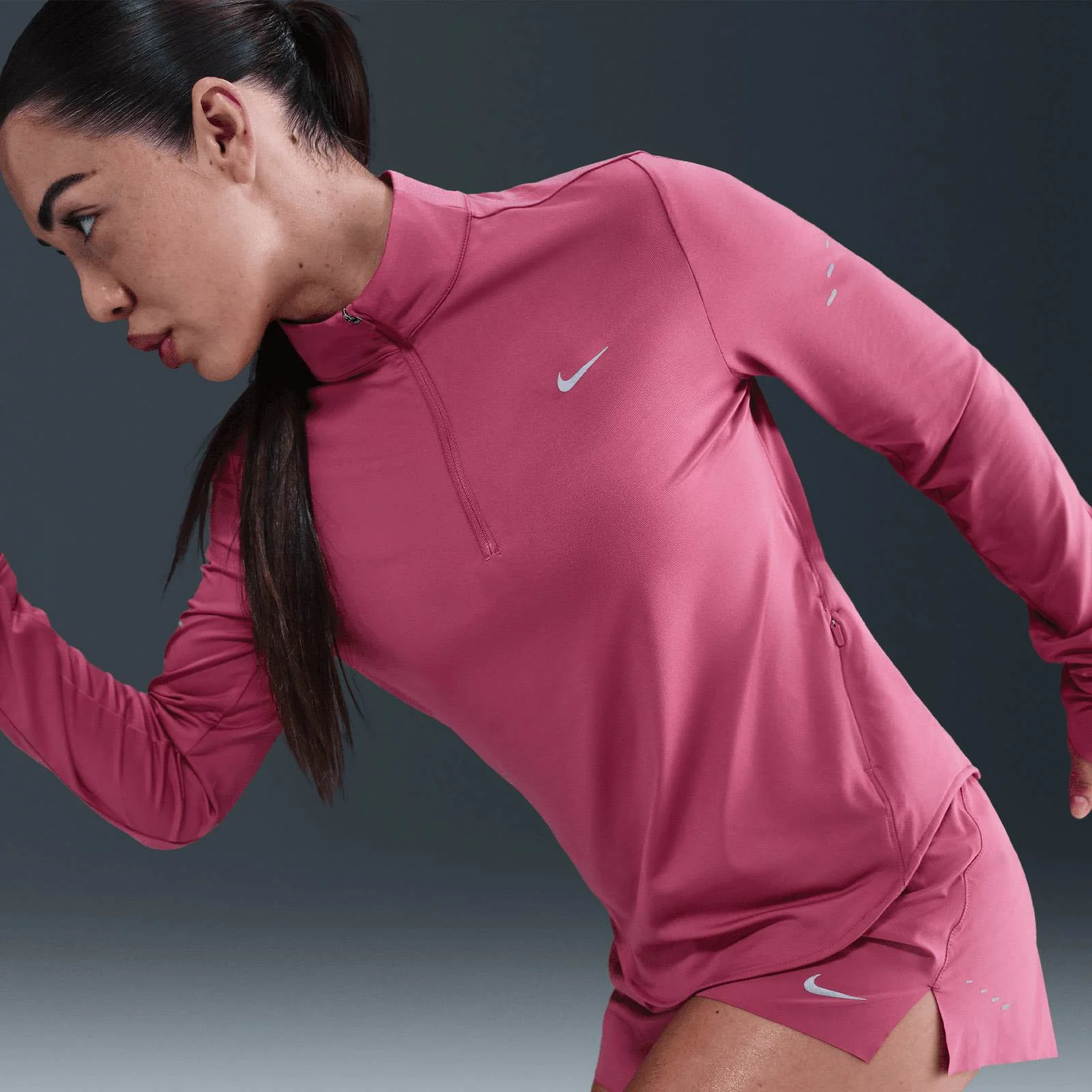 17285-nike-swift-womens-dri-fit-uv-half-zip-running-top-6.webp Nike Swift Womens Dri-FIT UV Half Zip Running Top
