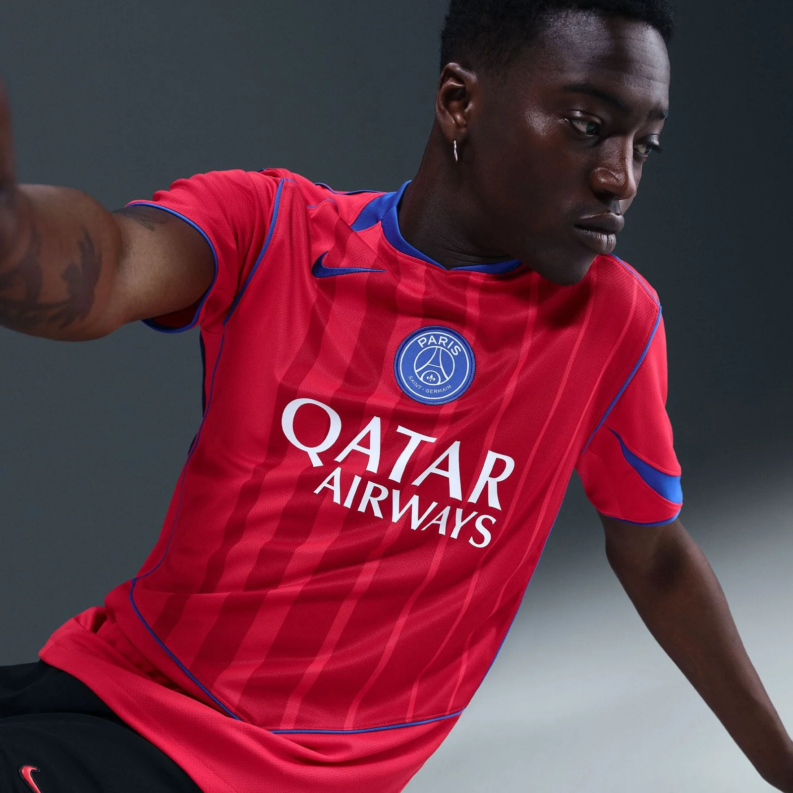 18874-nike-paris-saint-germain-2025-26-stadium-third-mens-dri-fit-total-90-soccer-replica-jersey-4.webp Nike Paris Saint-Germain 2025/26 Stadium Third Mens Dri-FIT Total 90 Soccer Replica Jersey