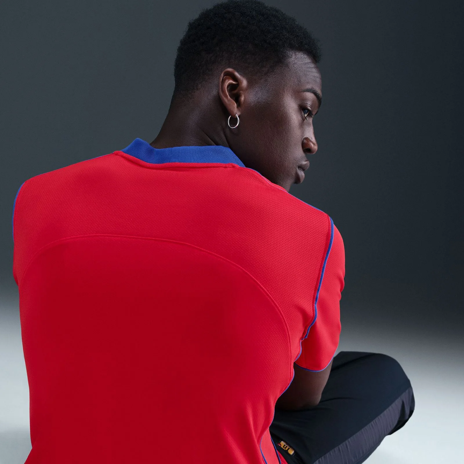 18874-nike-paris-saint-germain-2025-26-stadium-third-mens-dri-fit-total-90-soccer-replica-jersey-5.webp Nike Paris Saint-Germain 2025/26 Stadium Third Mens Dri-FIT Total 90 Soccer Replica Jersey