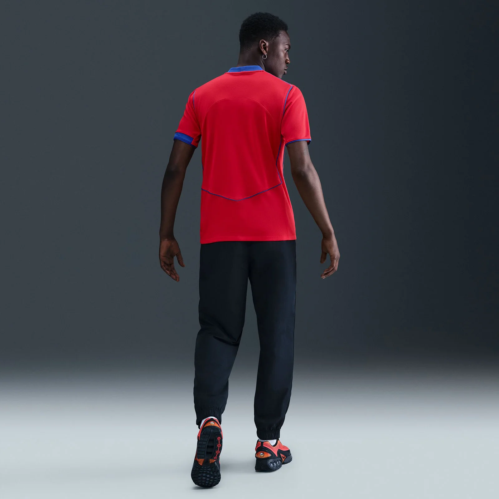 18874-nike-paris-saint-germain-2025-26-stadium-third-mens-dri-fit-total-90-soccer-replica-jersey-7.webp Nike Paris Saint-Germain 2025/26 Stadium Third Mens Dri-FIT Total 90 Soccer Replica Jersey