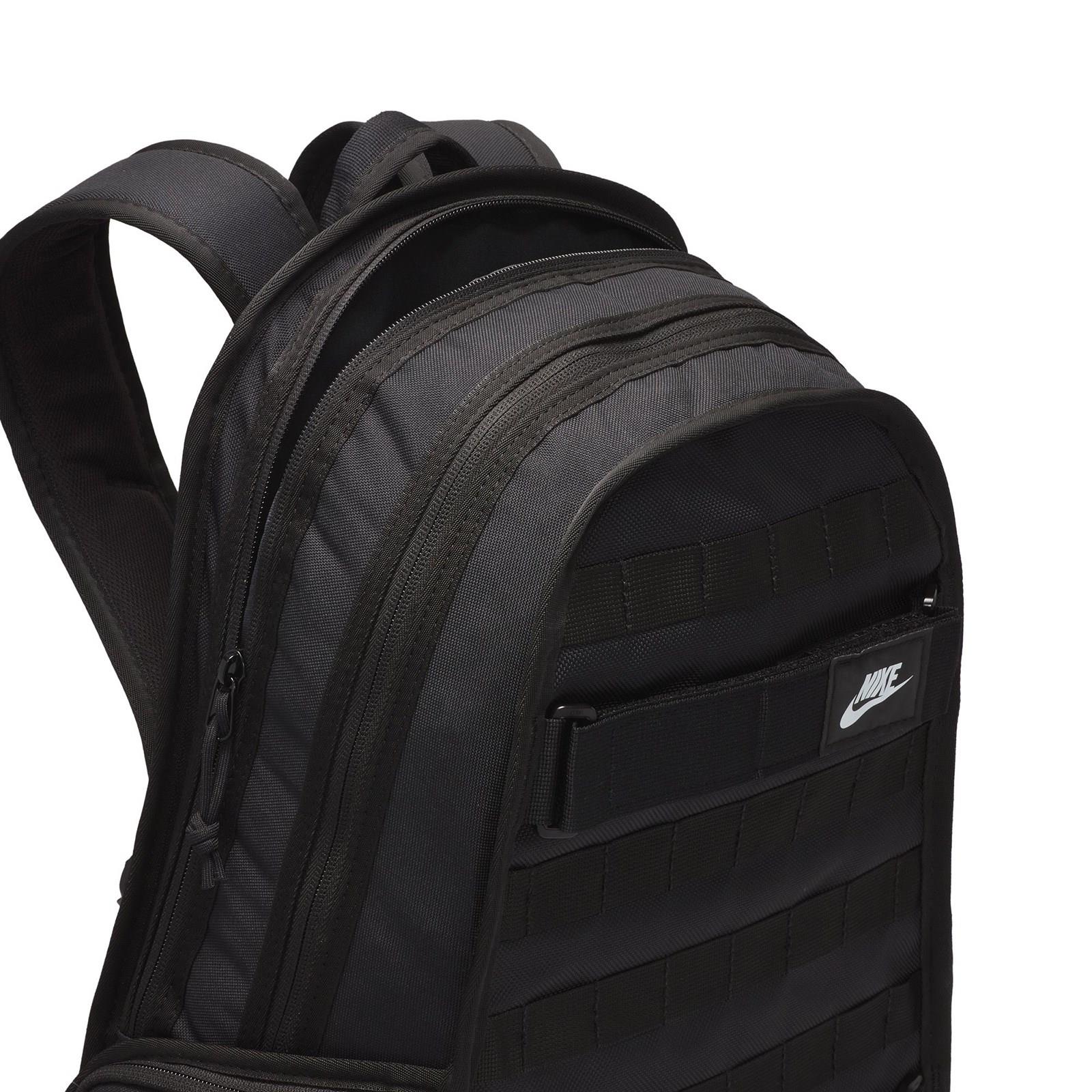 18992-nike-sportswear-rpm-backpack-26l--3.jpg Nike Sportswear RPM Backpack (26L)