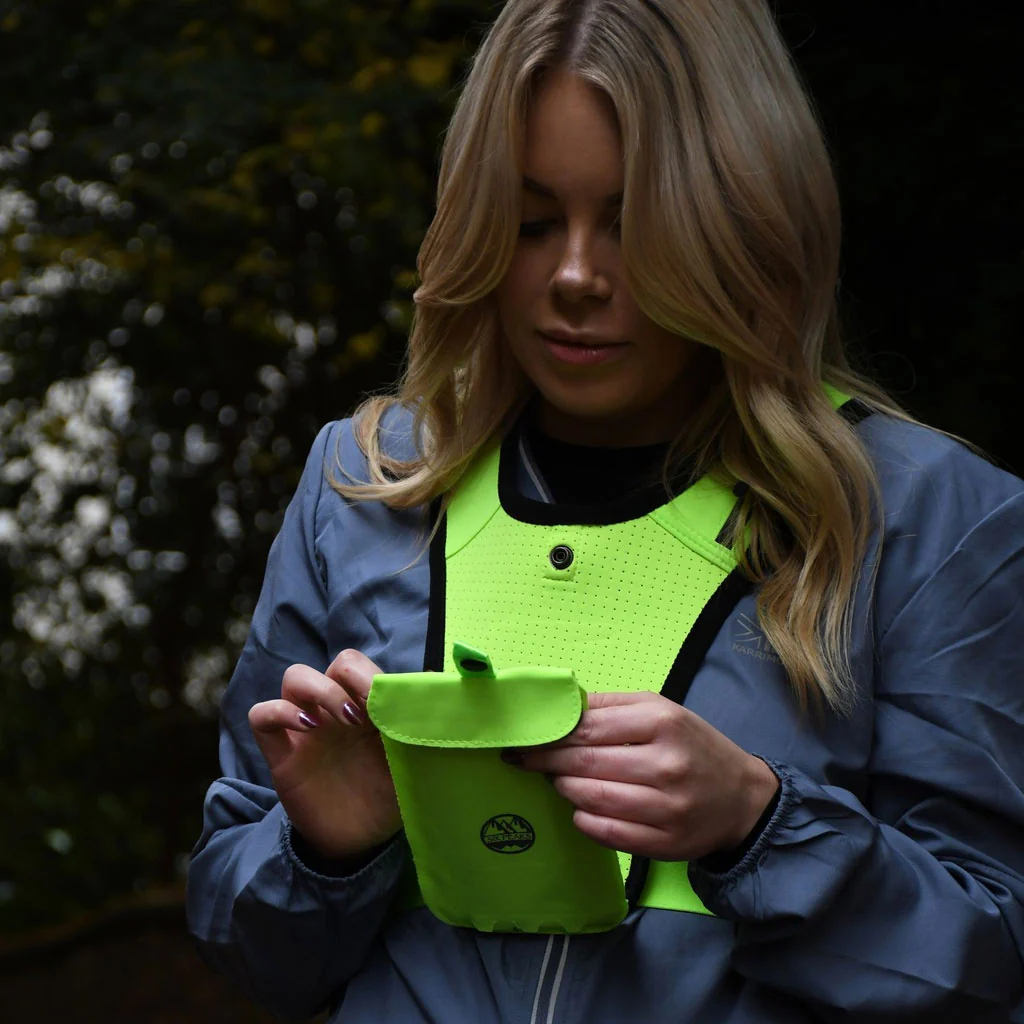 Six Peaks Running Vest w Phone Hold Ylw
