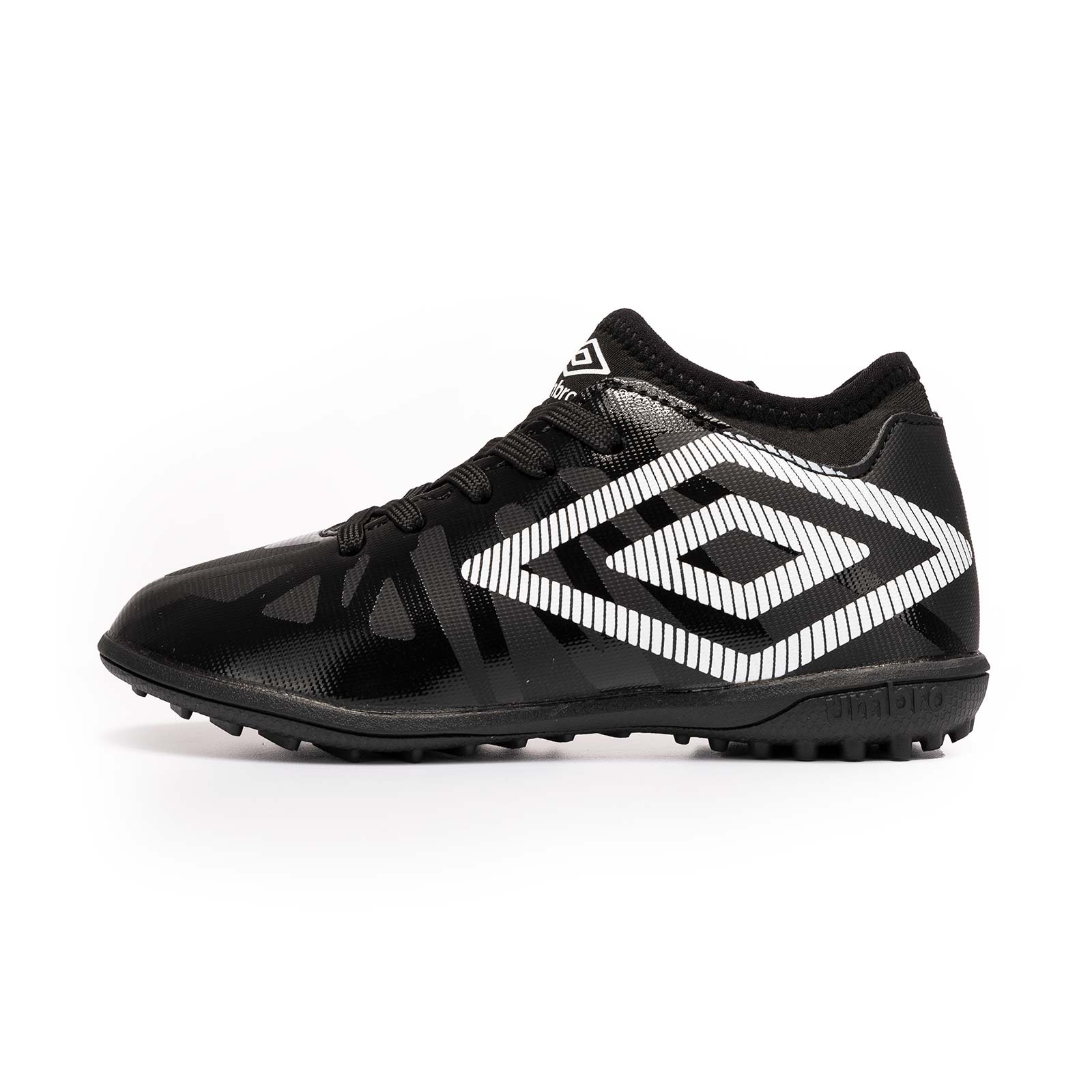 Umbro Ventura TF Kids Astro Football Boots