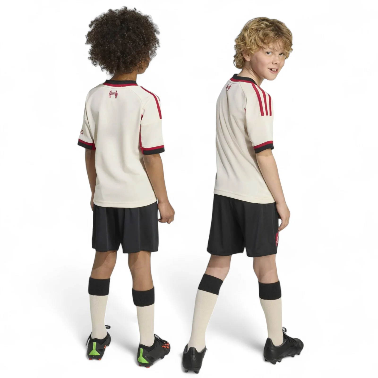 2020-adidas-liverpool-fc-2025-26-away-kids-mini-kit-9.webp adidas Liverpool FC 2025/26 Away Kids Mini Kit