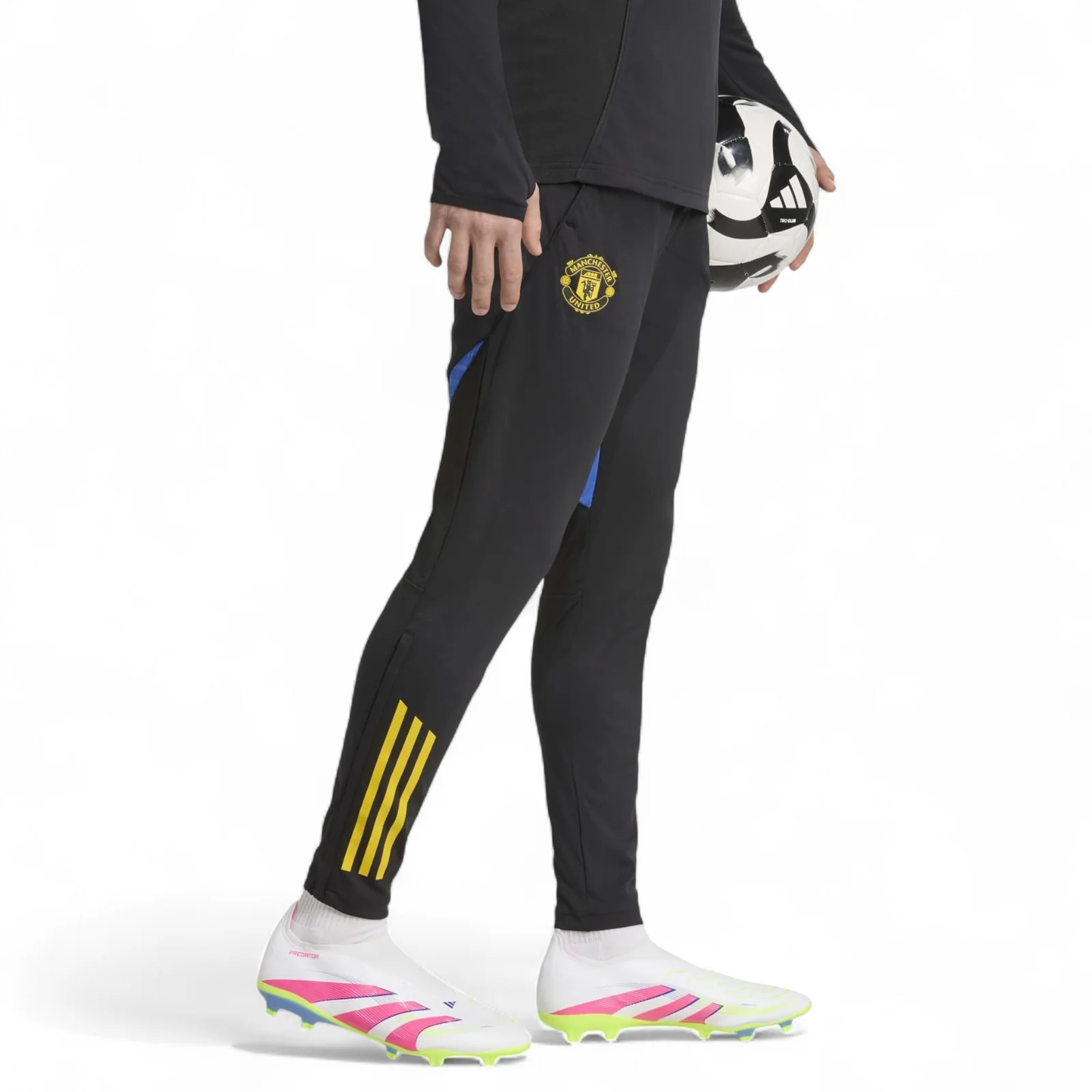 2234-adidas-manchester-utd-football-eu-tiro-2025-26-training-pant-3.webp adidas Manchester Utd Football EU Tiro 2025/26 Training Pant