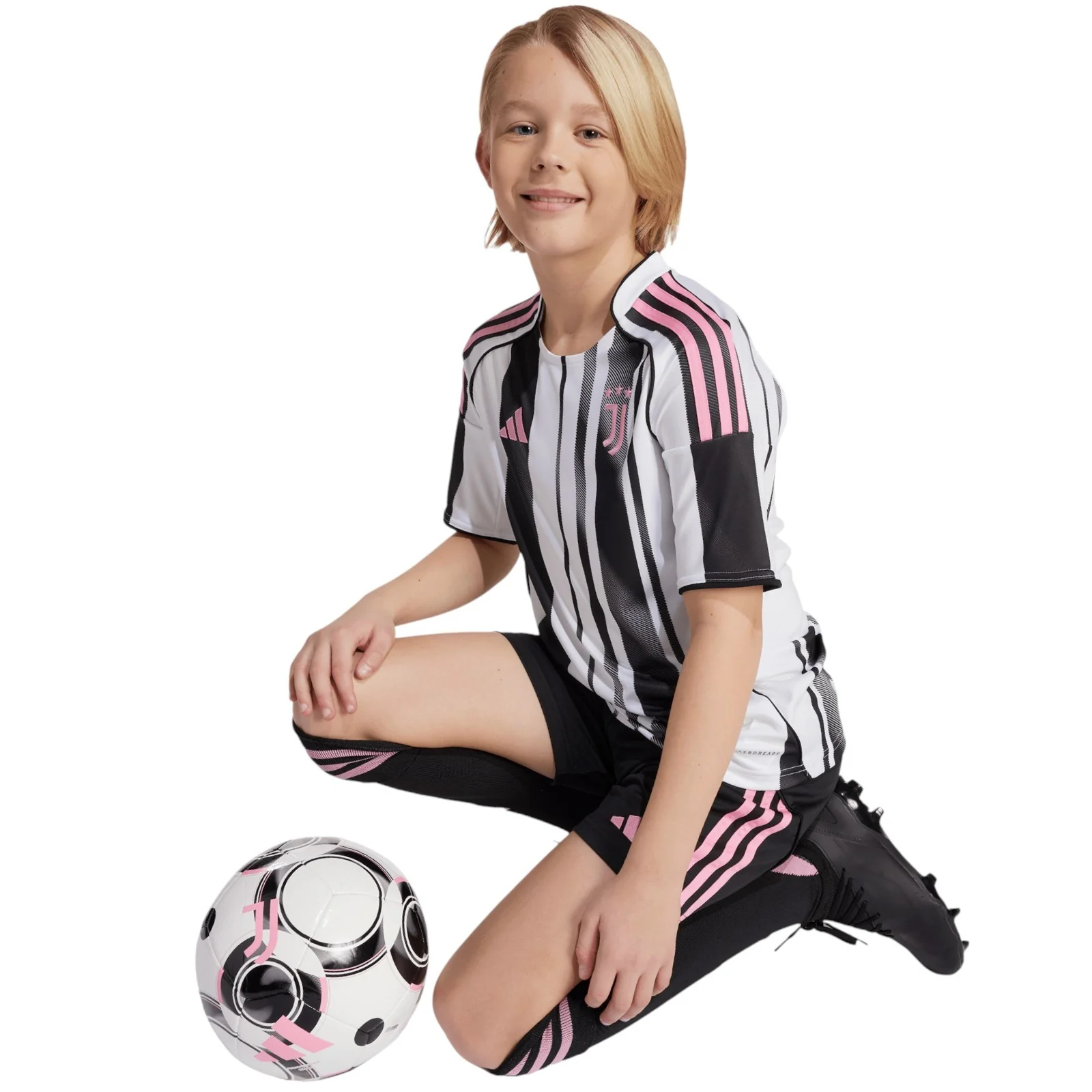 2313-adidas-juventus-football-2025-26-kids-ss-home-jersey-8.webp adidas Juventus Football 2025/26 Kids SS Home Jersey