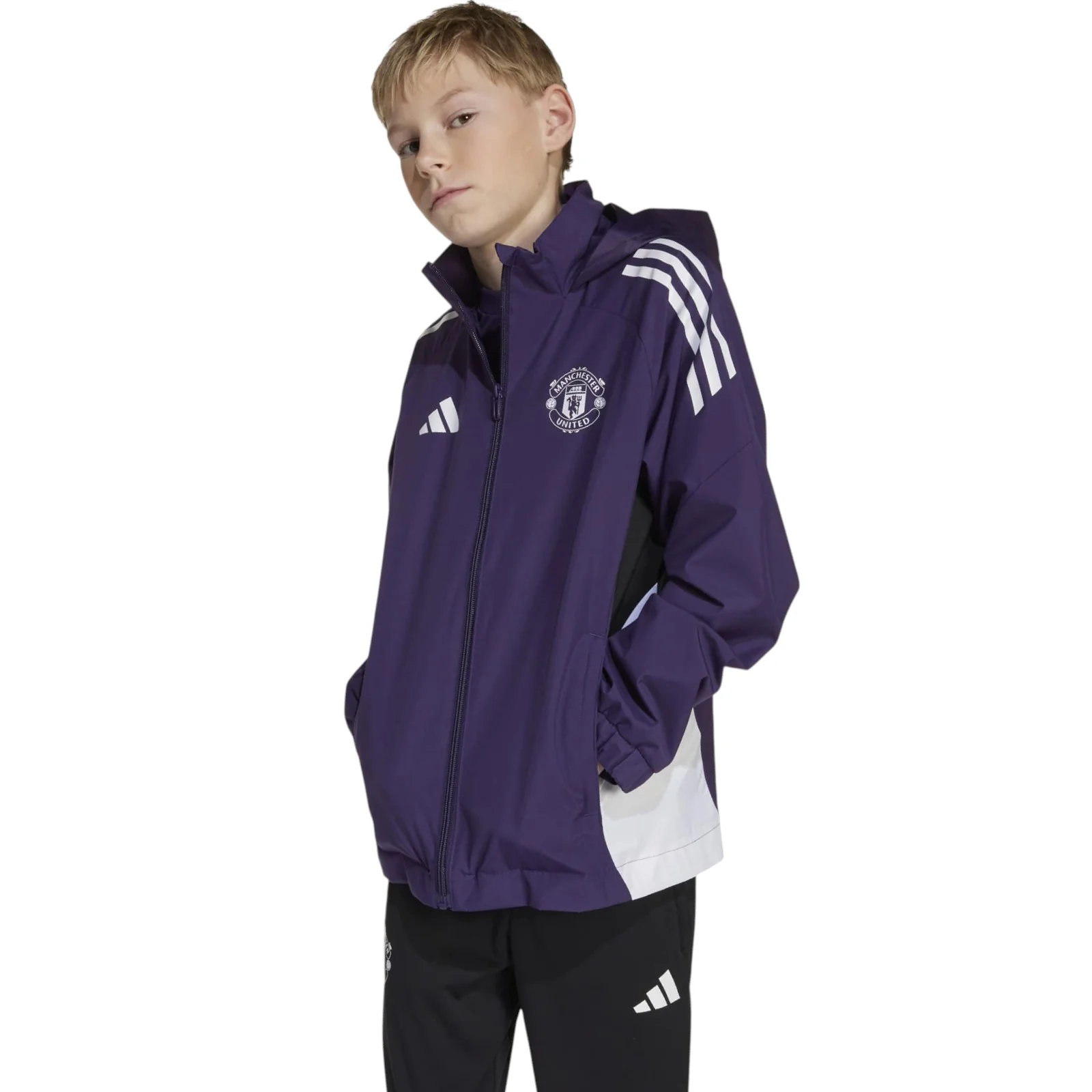 2318-adidas-man-utd-football-2025-26-kids-all-weather-jacket-3.webp adidas Man Utd Football 2025/26 Kids All-Weather Jacket