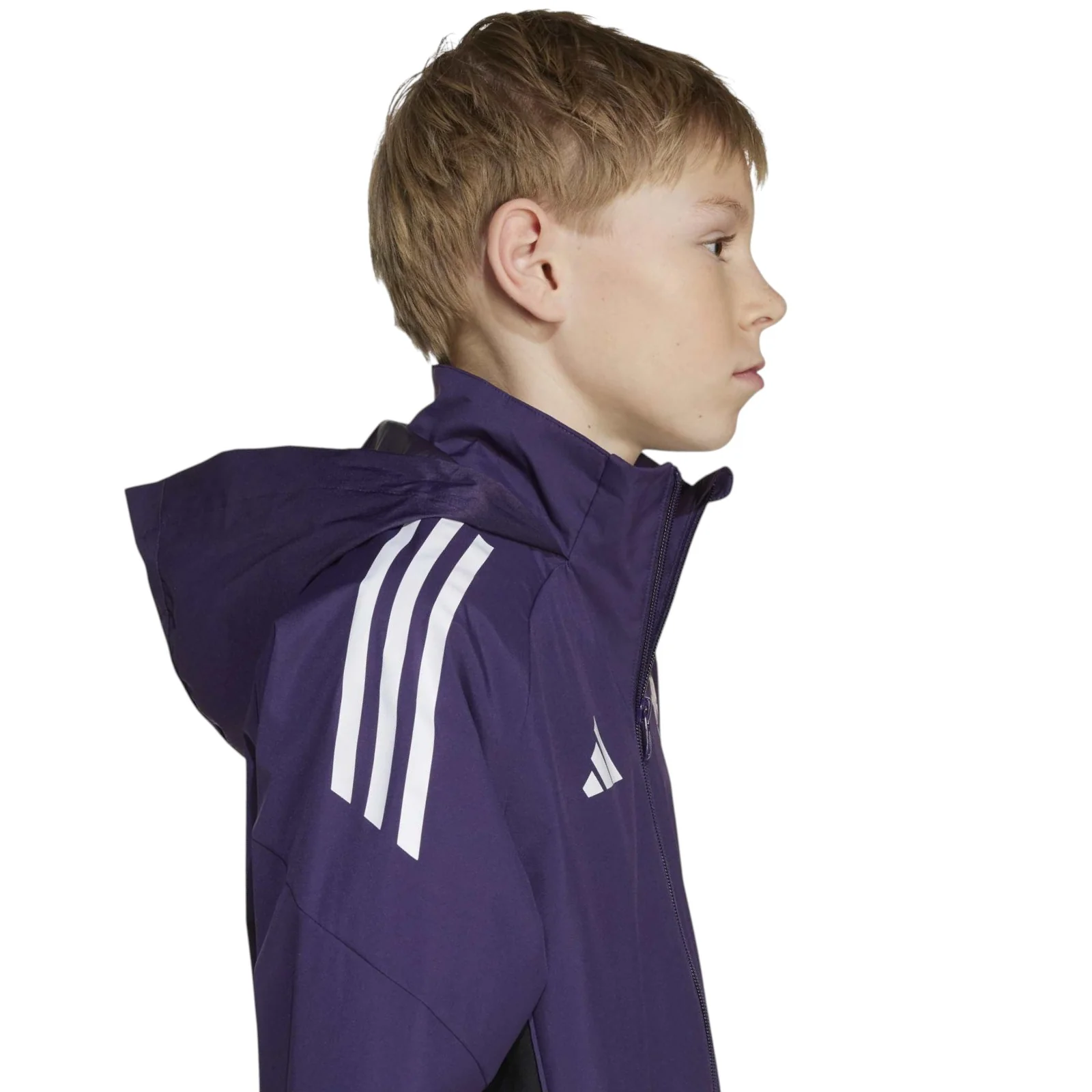 2318-adidas-man-utd-football-2025-26-kids-all-weather-jacket-4.webp adidas Man Utd Football 2025/26 Kids All-Weather Jacket