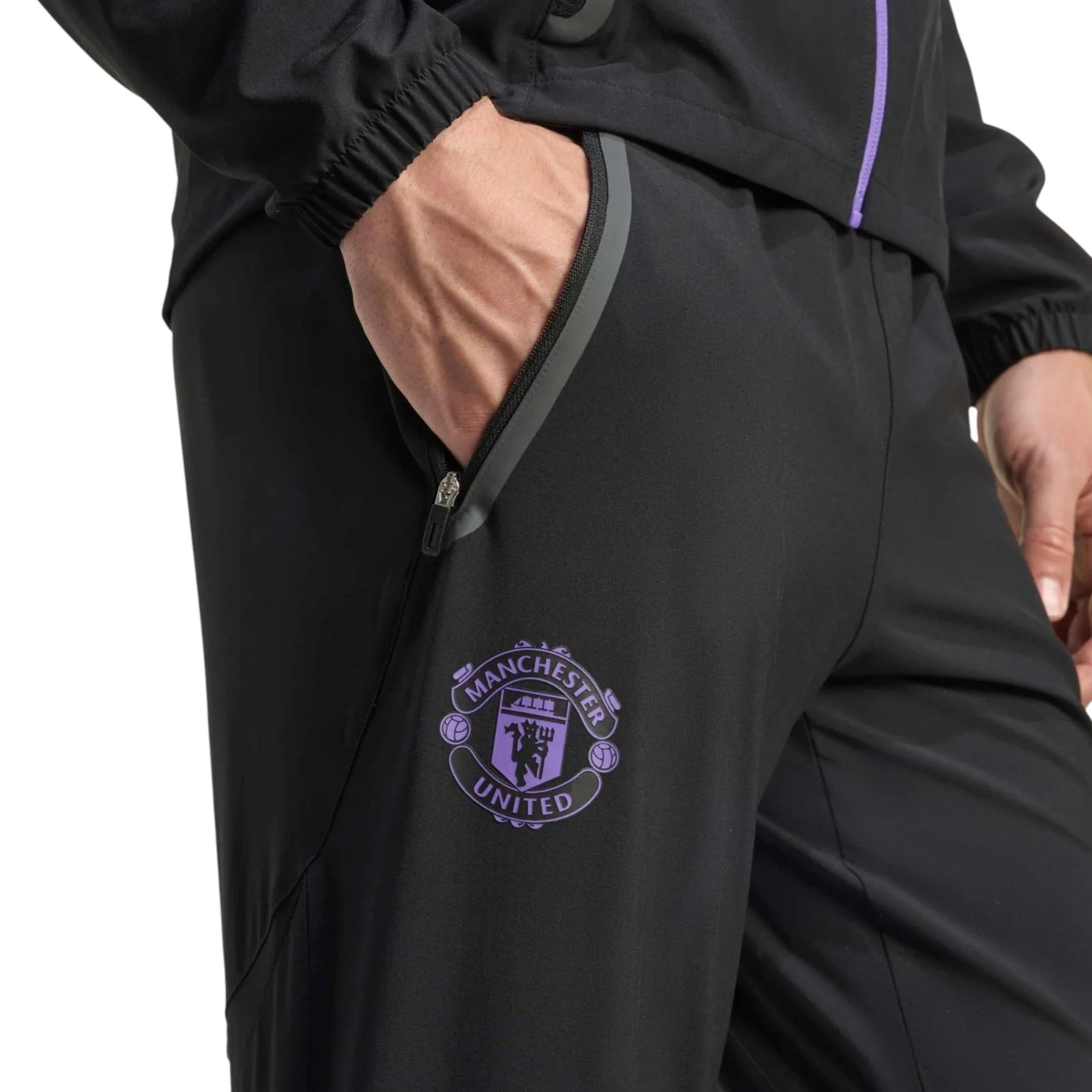 2478-adidas-manchester-united-football-2025-26-adults-travel-pant-4.webp adidas Manchester United Football 2025/26 Adults Travel Pant