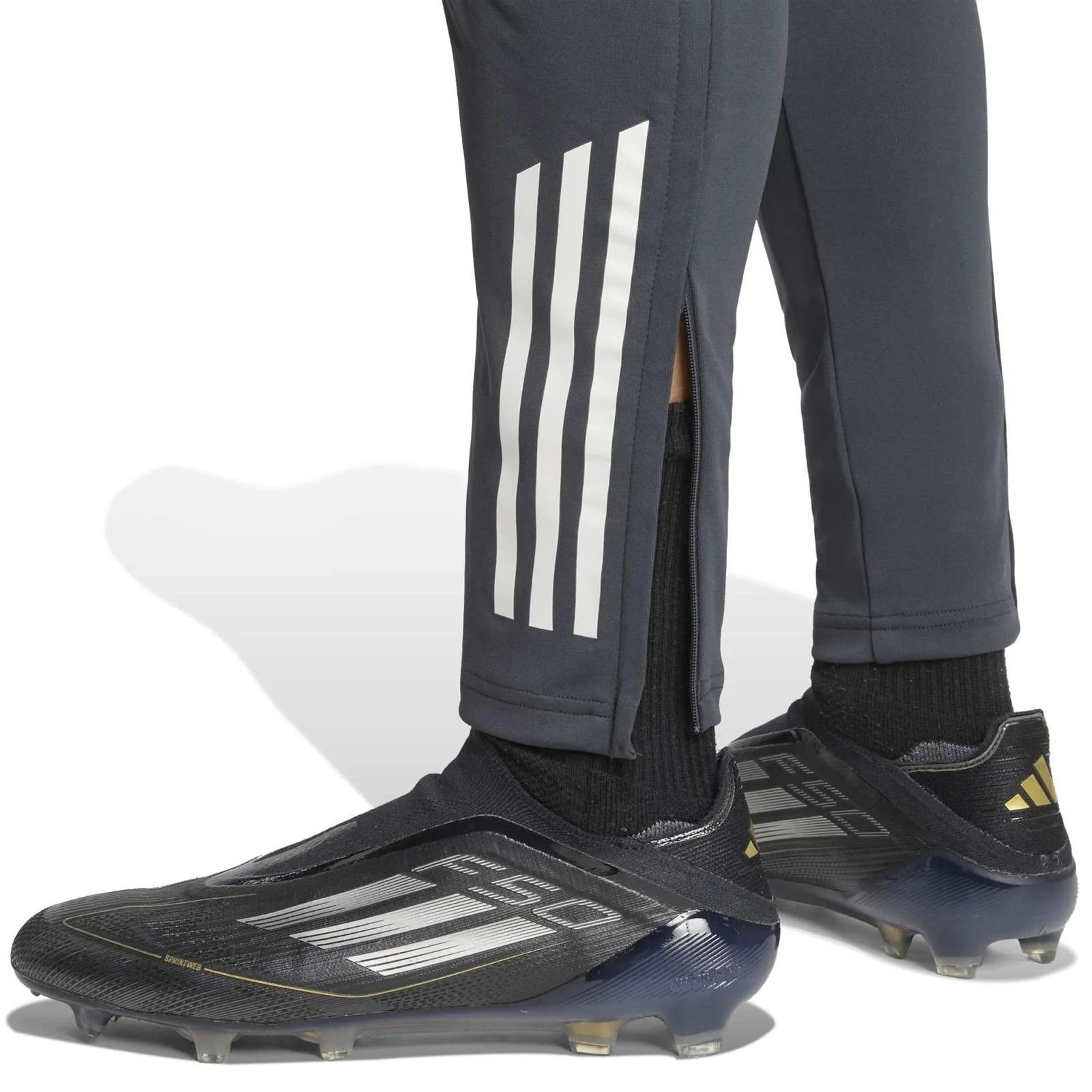 3172-adidas-arsenal-football-eu-tiro-2025-26-adult-training-pant-4.webp adidas Arsenal Football EU Tiro 2025/26 Adult Training Pant