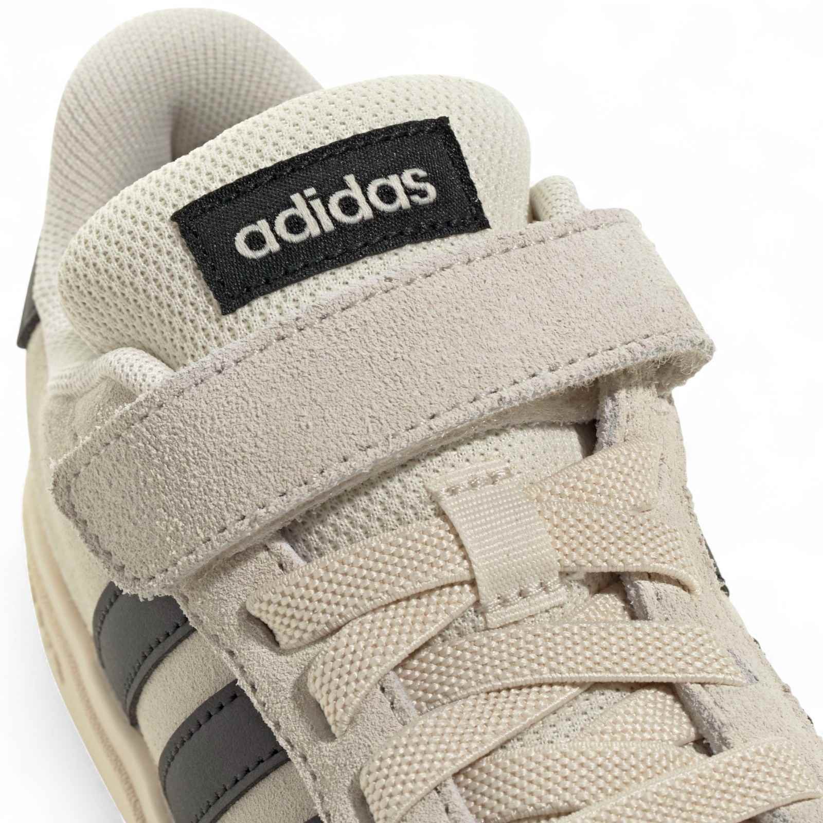 349-adidas-grand-court-00s-3-stripe-kids-regular-fit-shoes-5.jpg adidas Grand Court 00s 3-Stripe Kids Regular-Fit Shoes