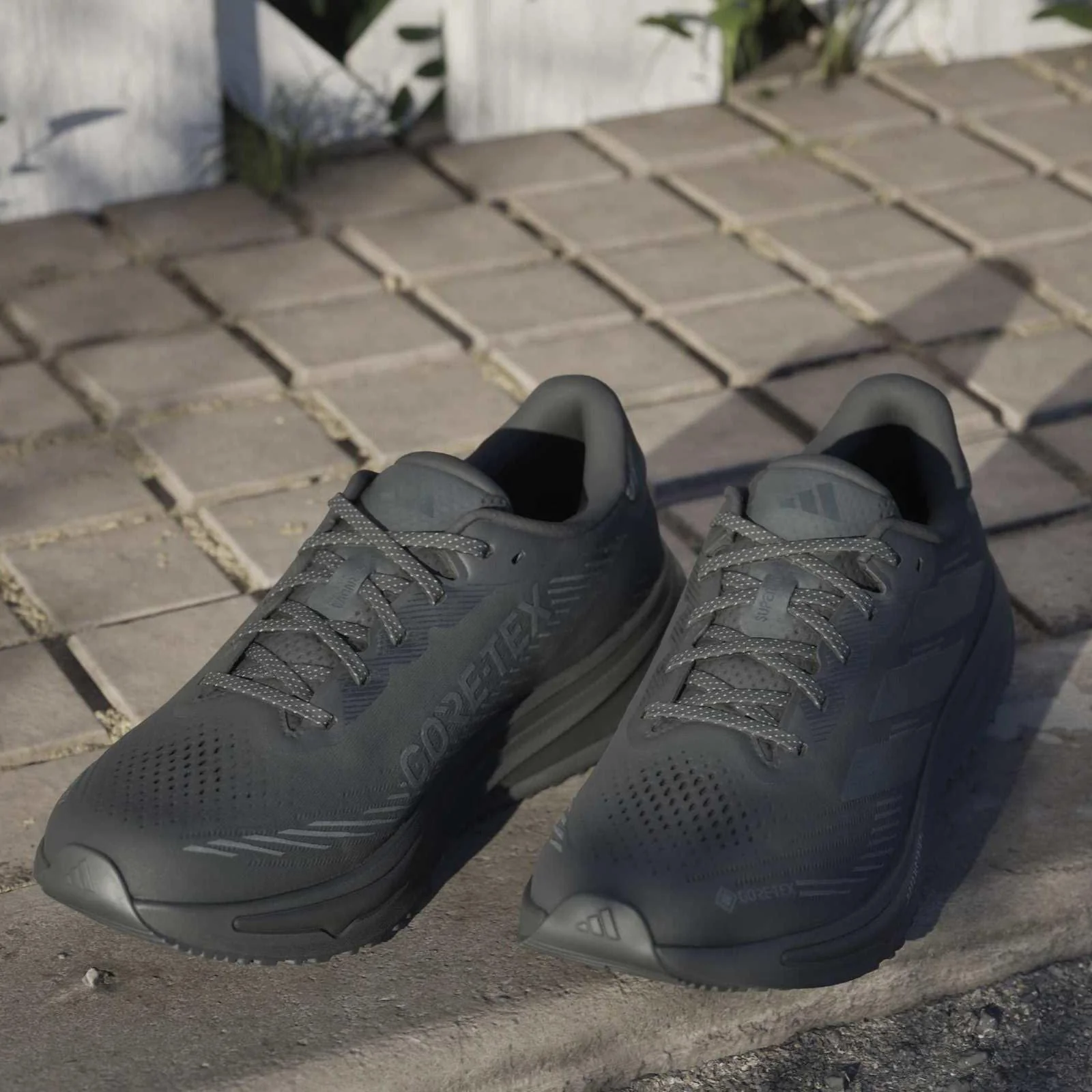 3736-adidas-mens-supernova-rise-gtx-m-black-13.webp adidas Mens SUPERNOVA RISE GTX M Black