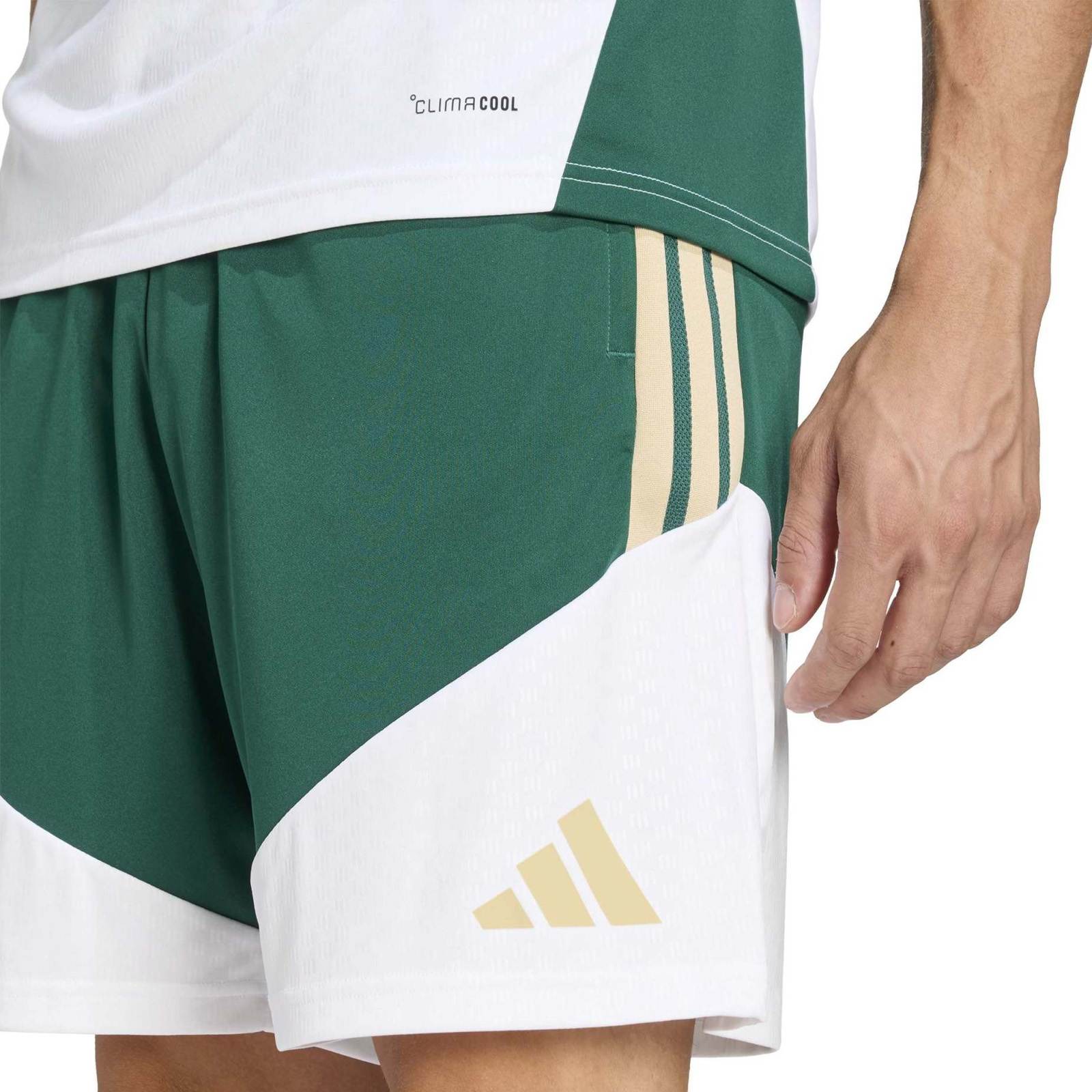 3863-adidas-italy-football-world-cup-2026-adults-tiro-training-shorts-4.jpg adidas Italy Football World Cup 2026 Adults Tiro Training Shorts