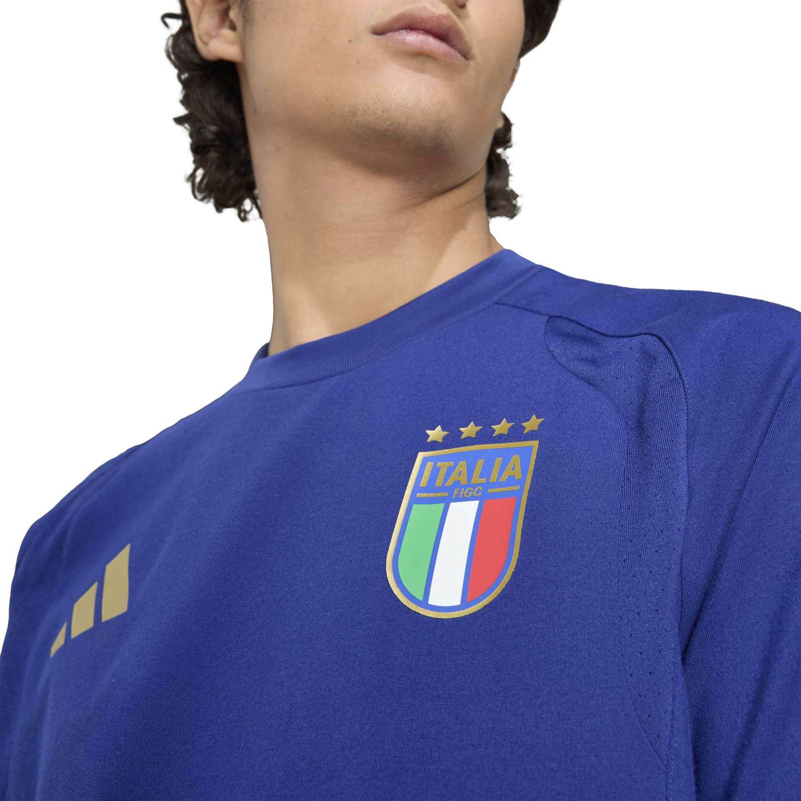 3874-adidas-italy-football-world-cup-2026-adults-tiro-t-shirt-3.jpg adidas Italy Football World Cup 2026 Adults Tiro T-Shirt