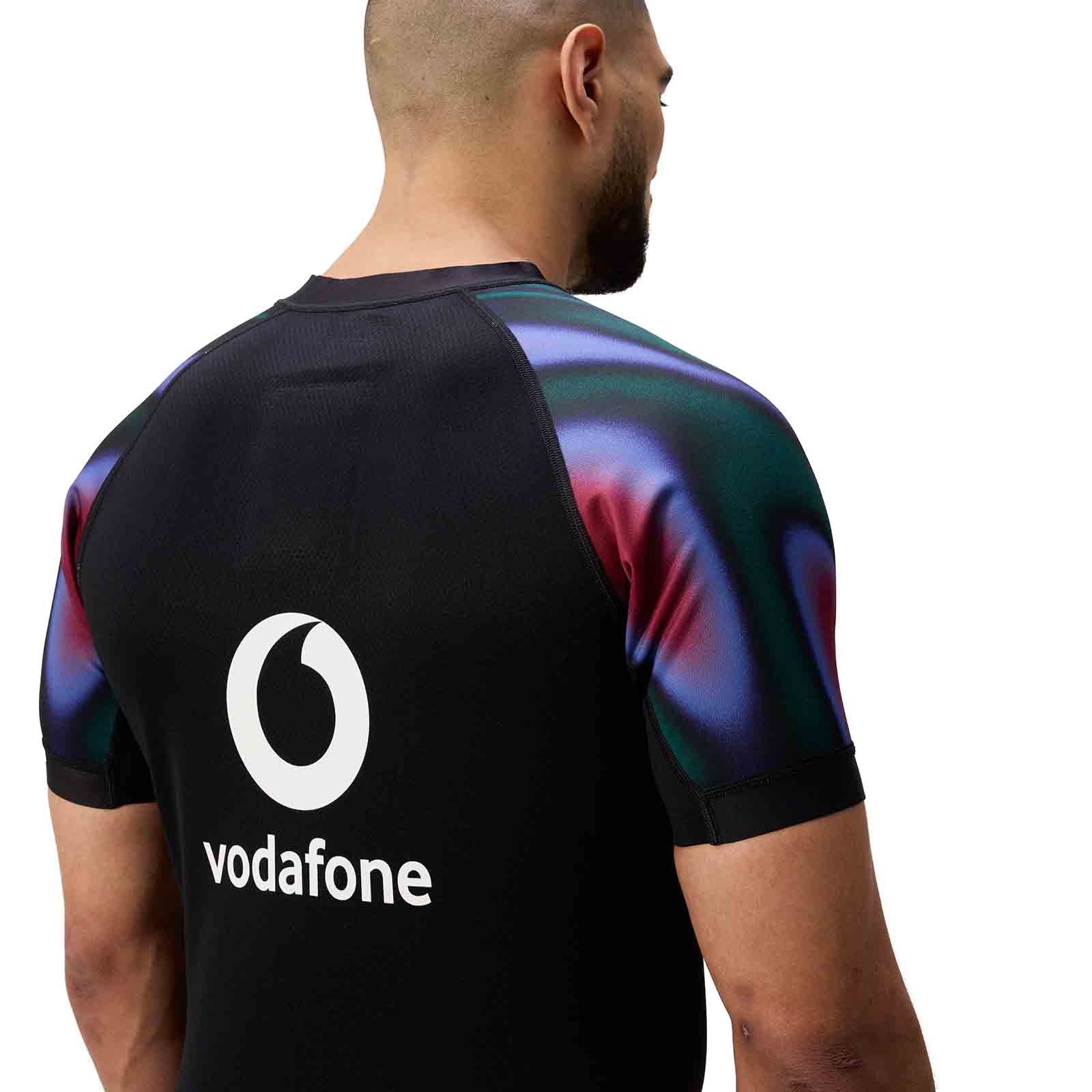 7578-canterbury-irfu-rugby-2025-26-mens-pre-game-pro-jersey-4.jpg Canterbury IRFU Rugby 2025/26 Mens Pre-Game Pro Jersey