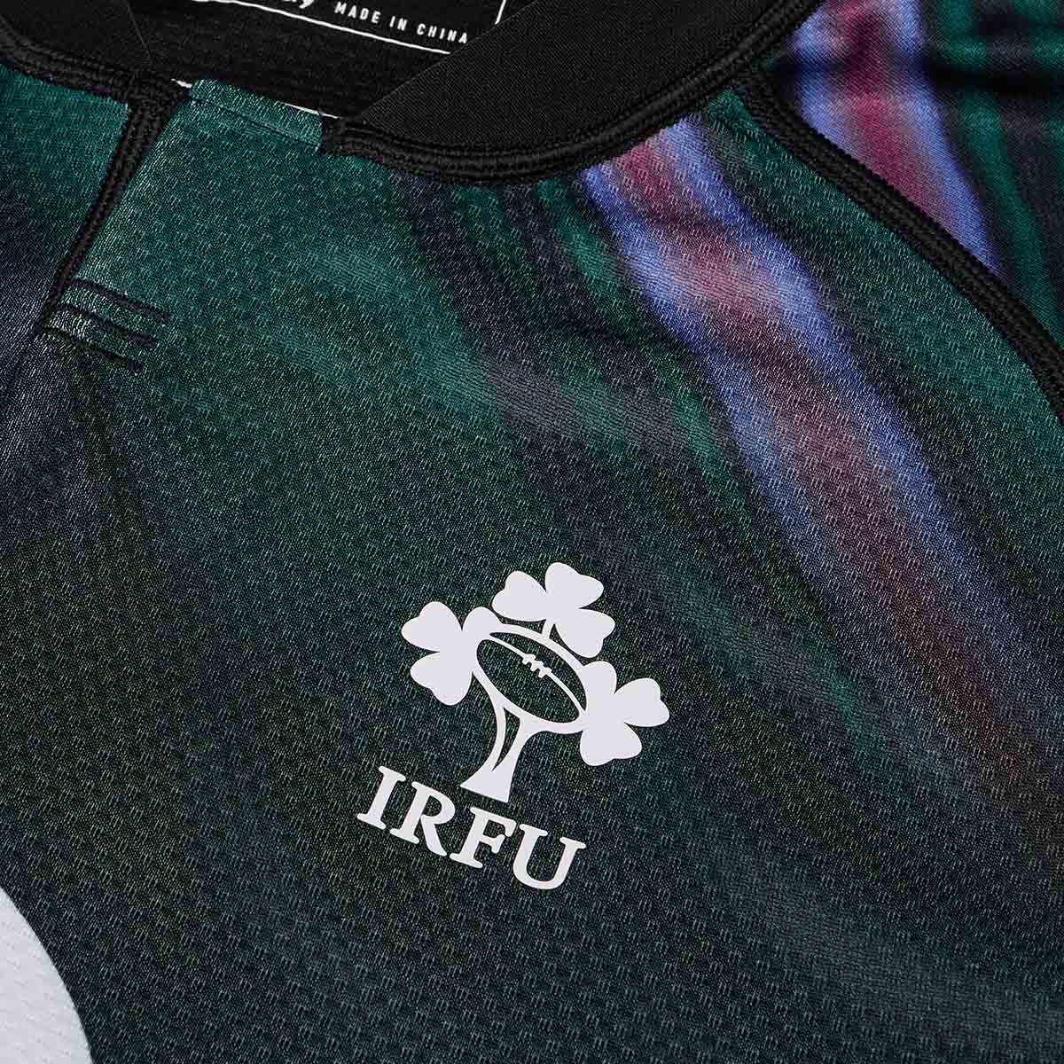 7578-canterbury-irfu-rugby-2025-26-mens-pre-game-pro-jersey-6.jpg Canterbury IRFU Rugby 2025/26 Mens Pre-Game Pro Jersey