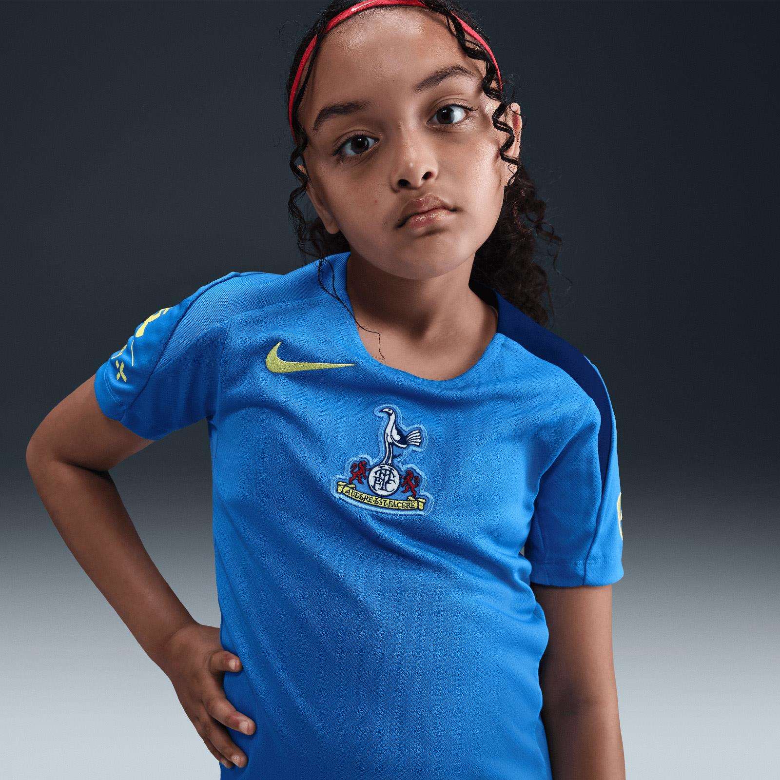 84-nike-tottenham-hotspur-strike-third-kids-dri-fit-total-90-soccer-short-sleeve-top-6.jpg Nike Tottenham Hotspur Strike Third Kids Dri-FIT Total 90 Soccer Short-Sleeve Top