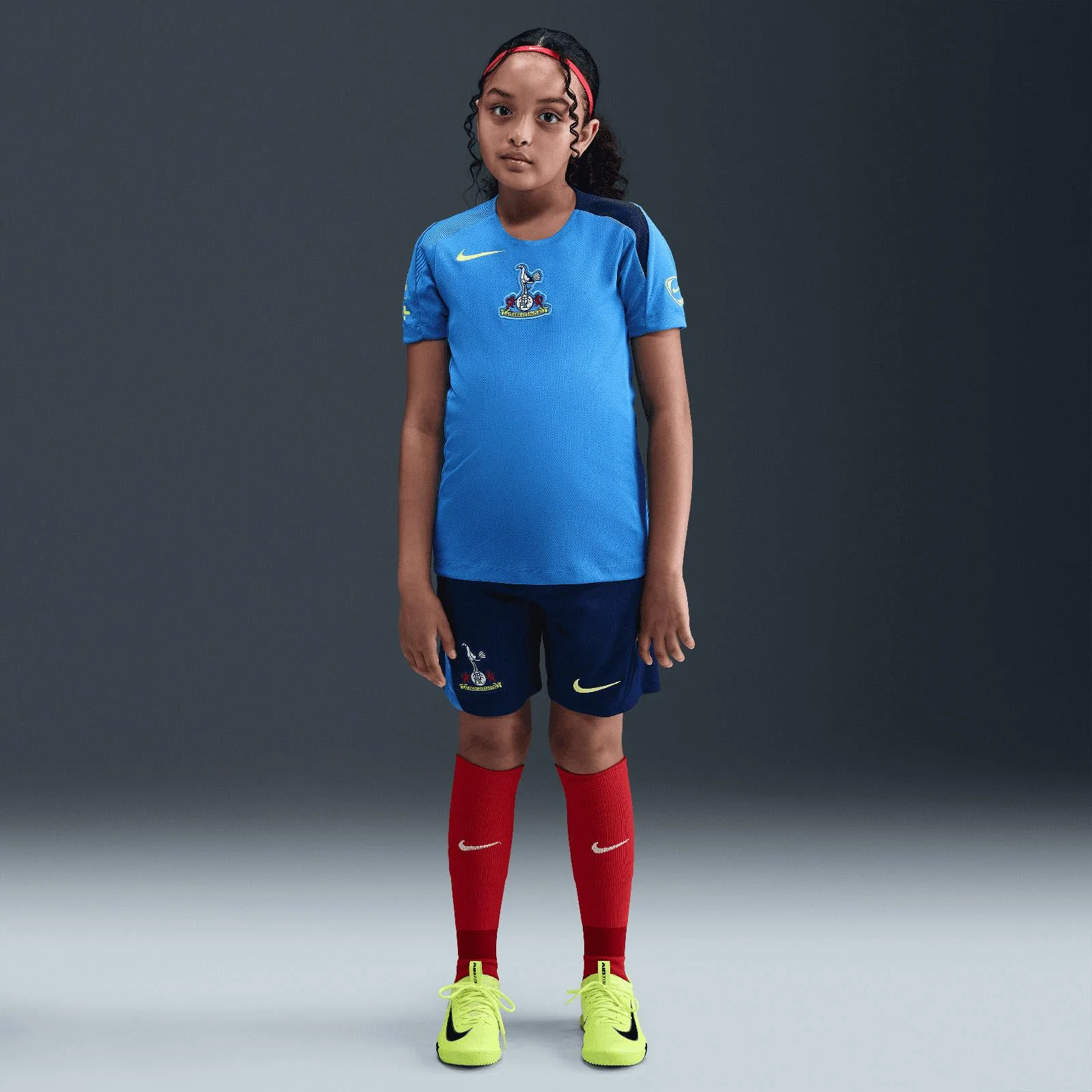 84-nike-tottenham-hotspur-strike-third-kids-dri-fit-total-90-soccer-short-sleeve-top-7.webp Nike Tottenham Hotspur Strike Third Kids Dri-FIT Total 90 Soccer Short-Sleeve Top