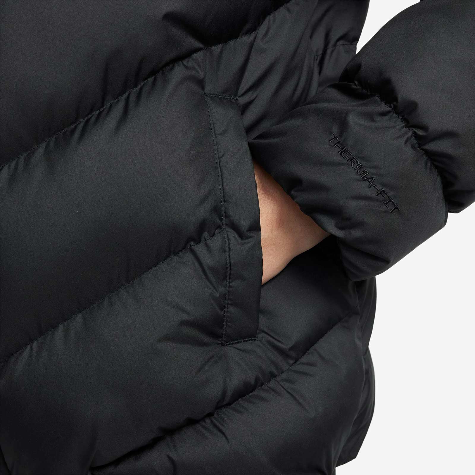 9750-nike-sportswear-all-day-play-kids-therma-fit-loose-fit-puffer-jacket-3.jpg Nike Sportswear All Day Play Kids Therma-FIT Loose-Fit Puffer Jacket